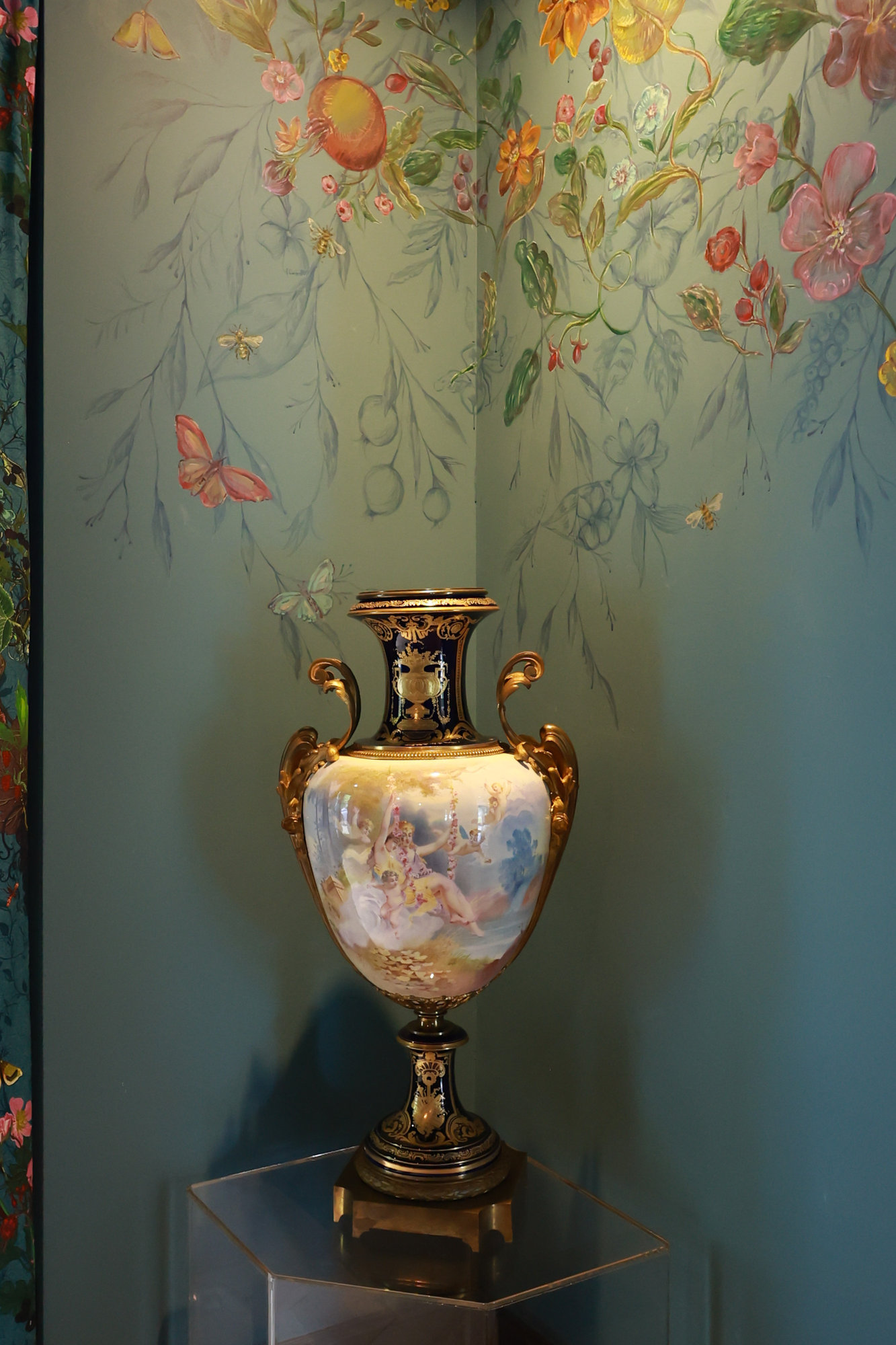 Dining Room Interior
